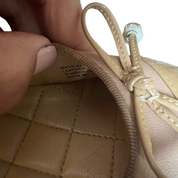 Michael Kors Beige Tan Gia Block Heel Pump Size 8 Bow Cap Toe Patent - Picture 12 of 12